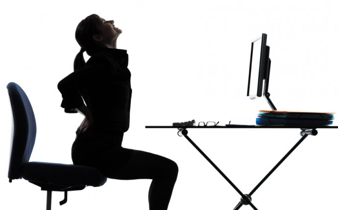How to Avoid Back Pain in Working Professional | Portea Blog