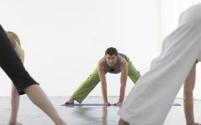 Yoga Postures to Avoid With Herniated Discs | LIVESTRONG.COM