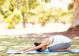 Get Rid of That Back Pain: 5 Yoga Asanas to Try